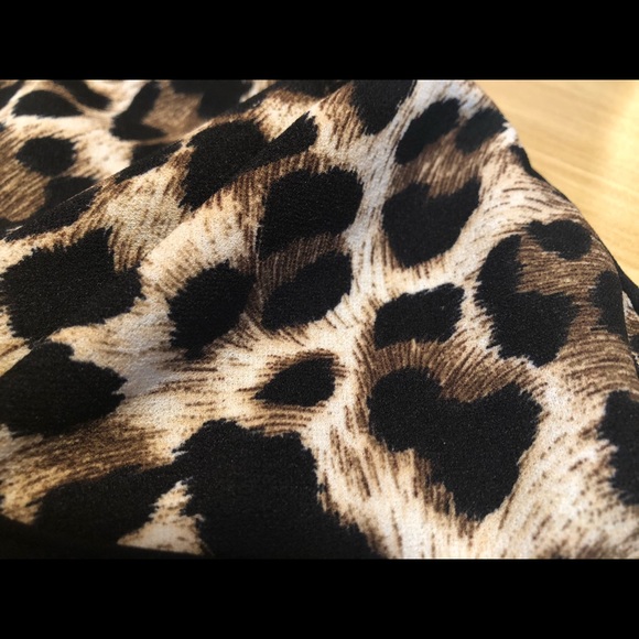 Leopard Print Face Mask - Picture 4 of 4